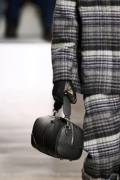 Look 73